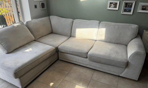 Upholstery cleaning Bedford